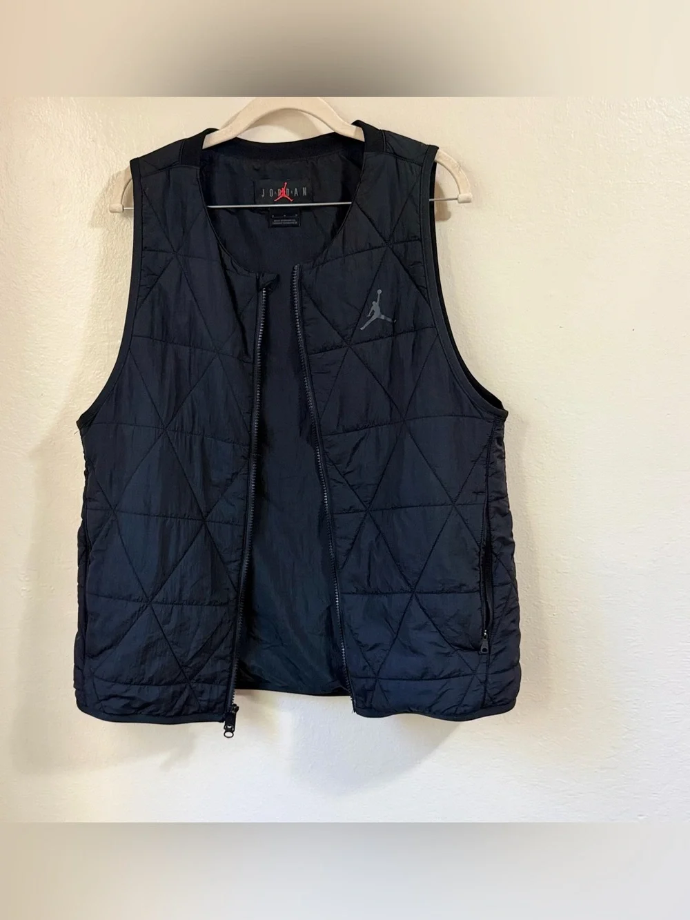 Nike Air Jordan Sport unisex Quilted Golf Vest Black Size M Jumpman Puffer
